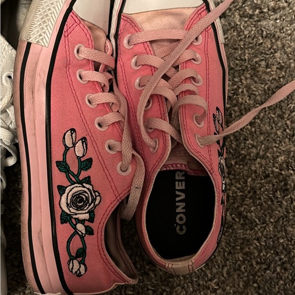 Converse - Picture 3 of 3